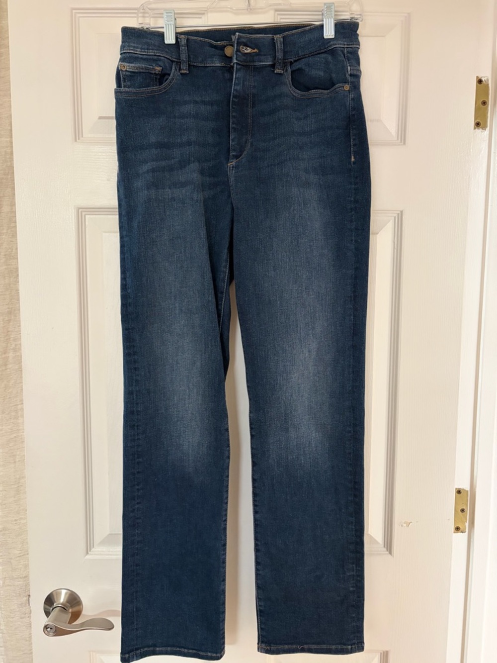 DL1961 Straight Jeans in Dark Blue Wash